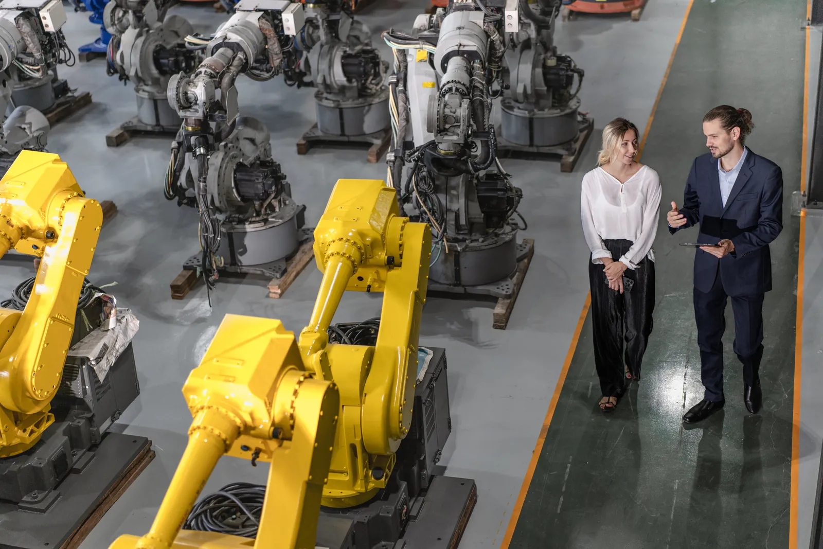 Industrial B2B sales environment supporting contract sales representation